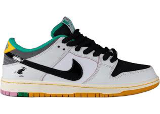 Nike SB Dunk Low CSEF