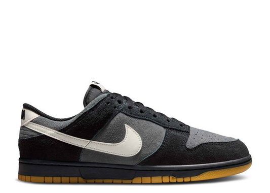 Dunk Low SE Black Anthracite Gum