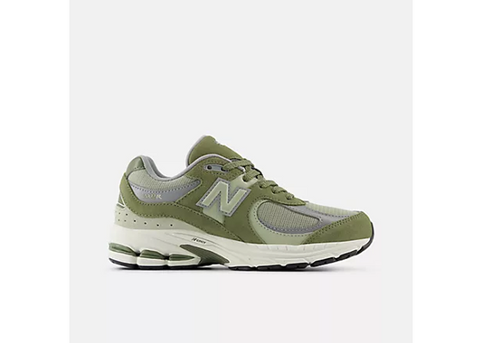 New Balance 2002r Dark Olive